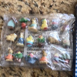 Set of 18 Happy Easter Polystone Ornaments